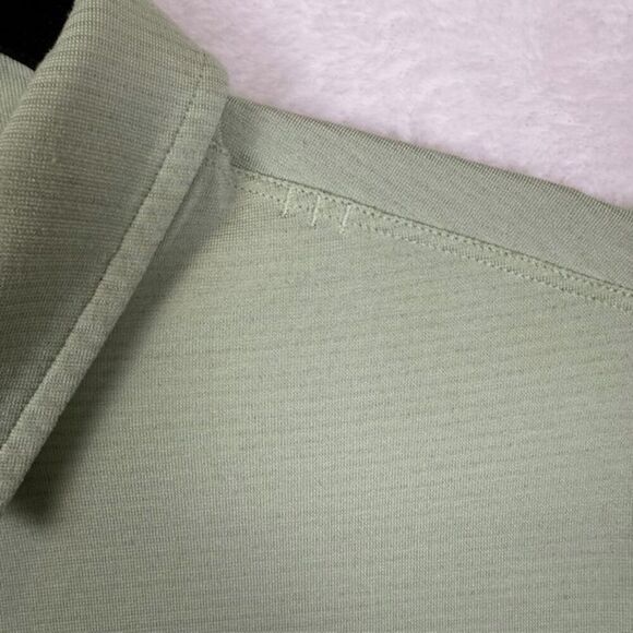 Lululemon Evolution Polo Willow Green 3 Button Stretch Men's Size Medium - Picture 3 of 8